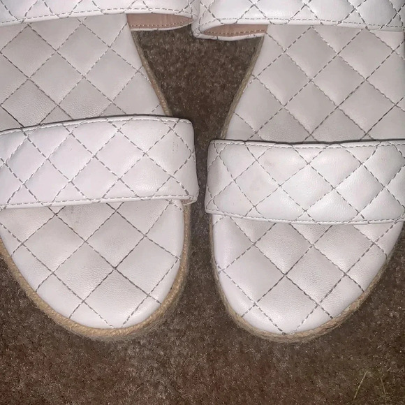 BCBGeneration Womens Fantasa Adjustable Ankle Strap Flat Sandals Size 8 - Picture 3 of 8